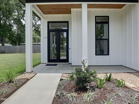 3rd image of 115 Preservation Dr