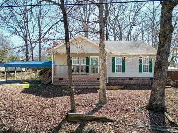 614 Saluda Dr, Piedmont, SC 29673