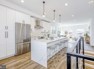 424 Taylor St NW #B, Washington, DC 20011