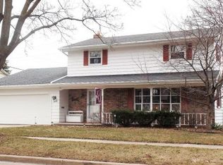 2600 Brookdale Ct, Appleton, WI 54911