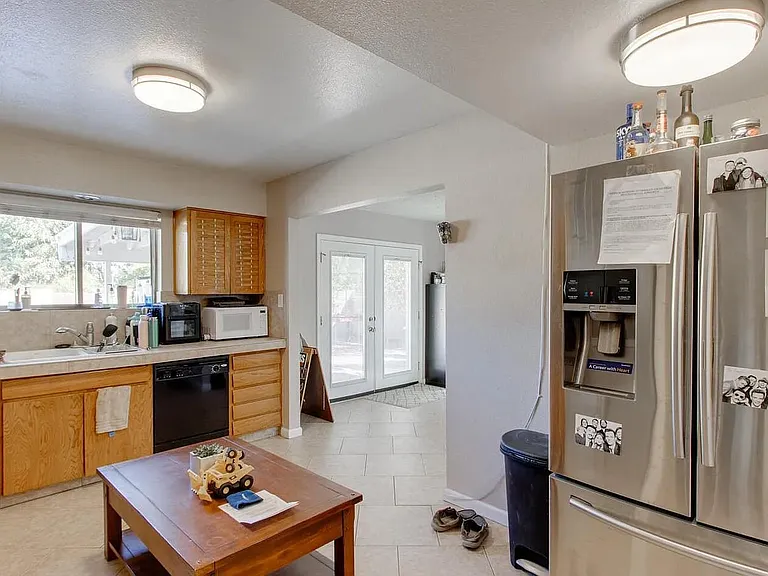 618 E Wesleyan Dr — Photo 10