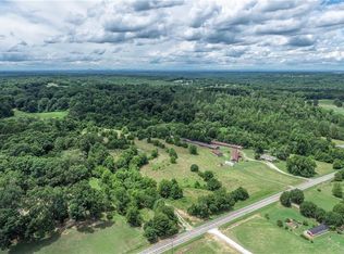 5061 Jefferson Rd, Commerce, GA 30529