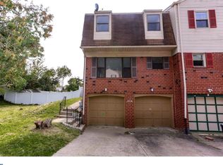 9391 Neil Rd #A, Philadelphia, PA 19115