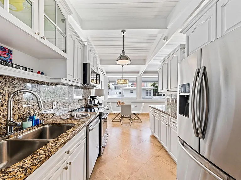 1799 N Fort Lauderdale Beach Blvd — Photo 6