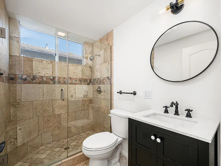 117 Marine Ave #A — Photo 36