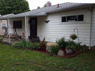 1628 S 3rd St, Clinton, IN 47842