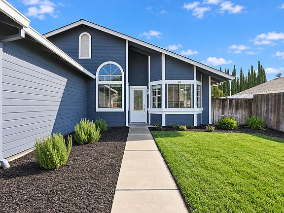 5th image of 1335 Chianti Way