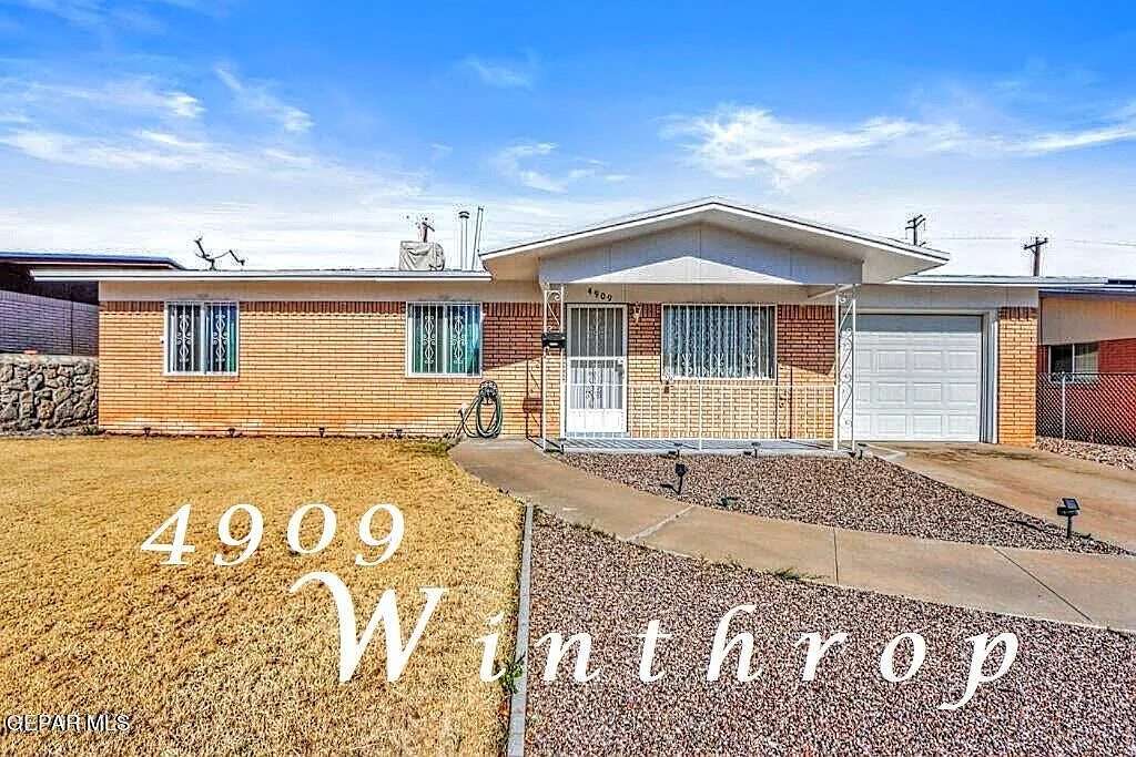 4 bed, 2.0 bath, 1206 sqft, $1,540 — Photo 1