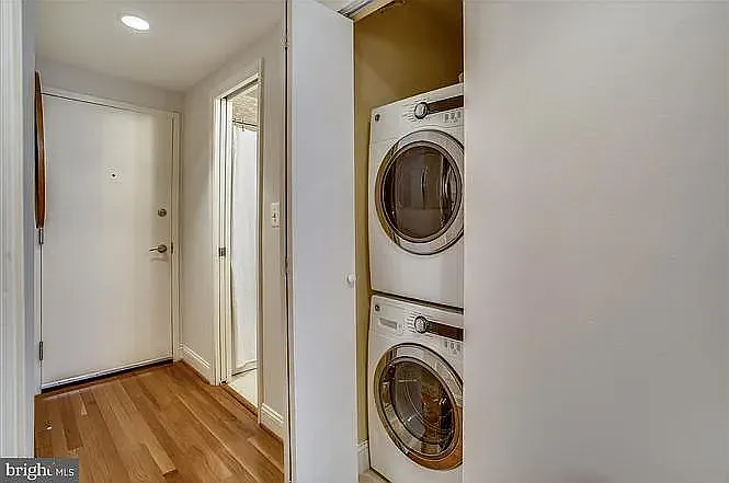 1930 New Hampshire Ave NW #16 — Photo 9