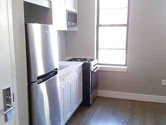 Rented by Evergreen Apartments BK