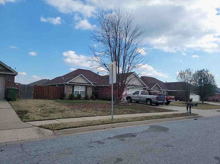 1st image of 3003 S Arkansas St