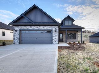 267 Ruby Rose Rdg, Jonesborough, TN 37659