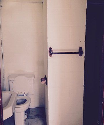 5th image of 704 Berkshire Pl