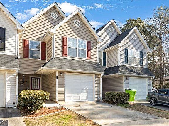 2nd image of 6722 Gallant Ct SE