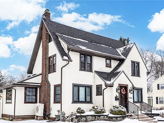 2nd image of 1700 Winton Rd N