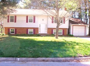 1107 Lora Ln, Blacksburg, VA 24060