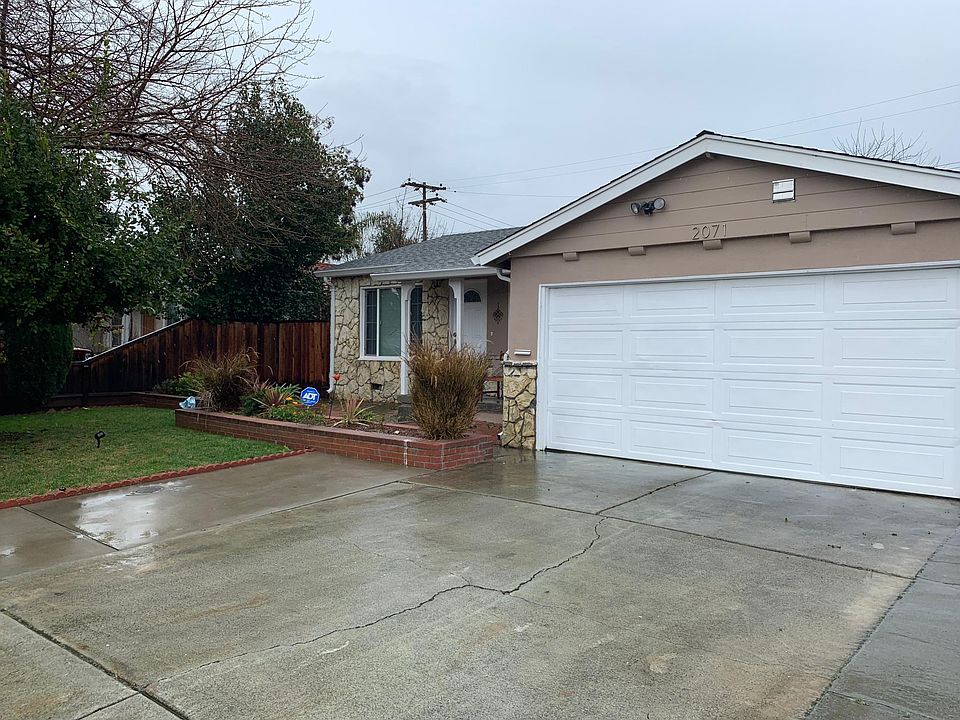 1st image of 2071 Bowers Ave