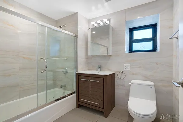 Rented by Anchor Associates | media 19