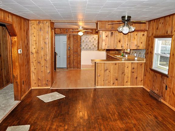 5th image of 1103 Roseberry Ln