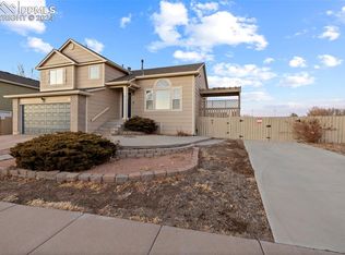 798 Progress Dr, Fountain, CO 80817