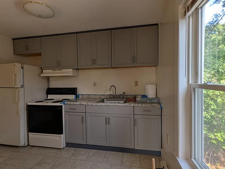 126 Sullivan St #B — Photo 8