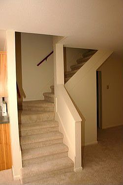 2nd image of 43 Dahlia Ln