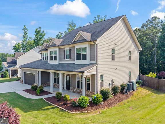 3rd image of 5930 Mountain Laurel Walk
