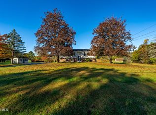 275 Middleline Rd, Ballston Spa, NY 12020