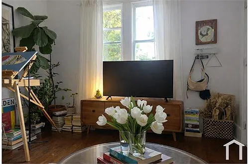 1806 9th St Photo 1