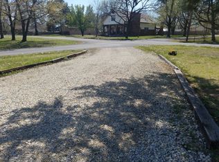 302 N Willow St, Douglass, KS 67039