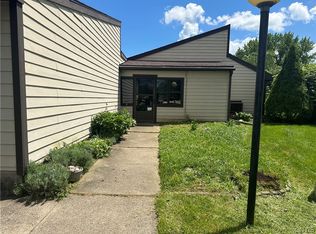 759 Village Blvd S, Baldwinsville, NY 13027