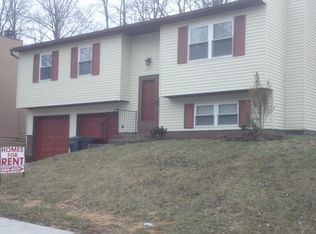 3891 Orange Blossom Ln, Columbus, OH 43230