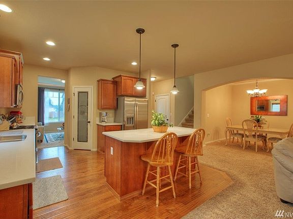 5th image of 9414 207th Street Ct E