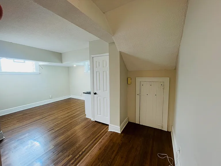 3345 Dupont Ave S #5 — Photo 5