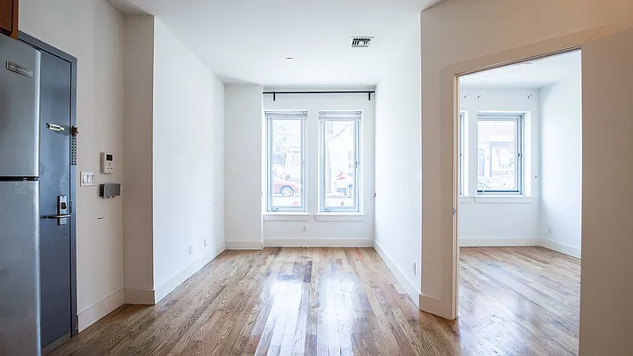 Rented by Nooklyn NYC LLC | media 16