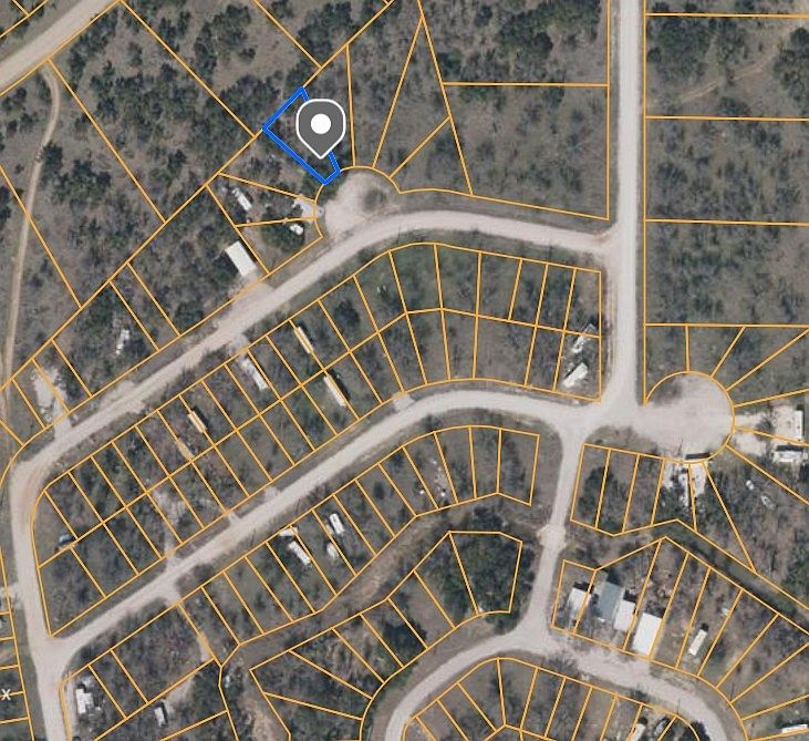 2nd image of 913 Oak Point Dr