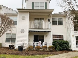 98 Crestview Ln #2035, Mount Arlington, NJ 07856