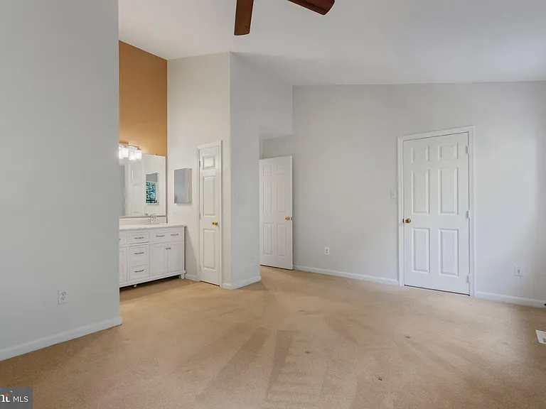 8608 Rocky Gap Ct — Photo 21