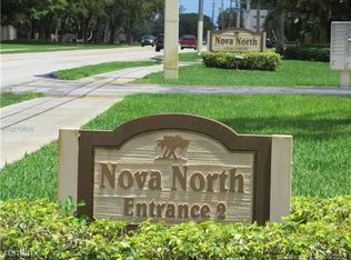 2535 SW 74th Ter, Davie, FL 33317