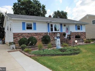 18 Ermine Ln, New Castle, DE 19720