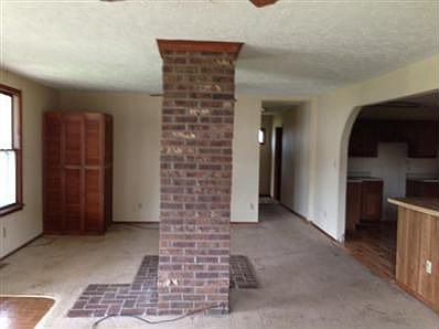 4th image of 202 Stella Ave