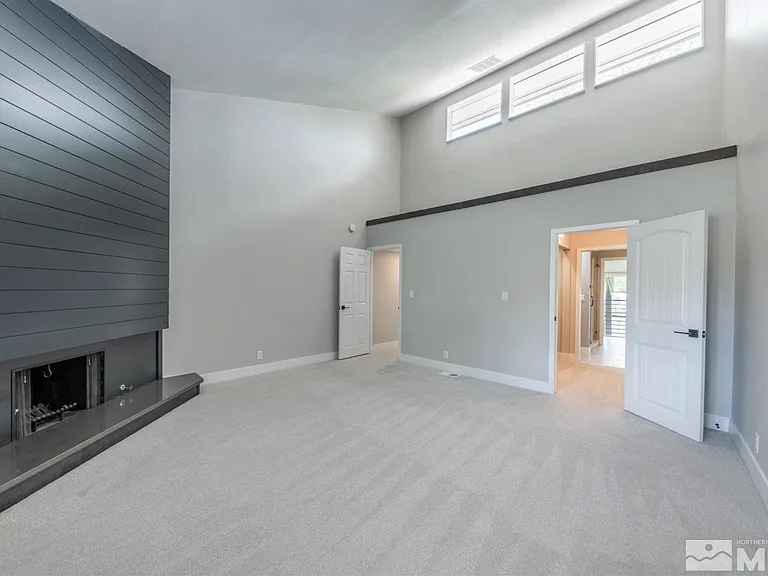 430 Angela Pl — Photo 24