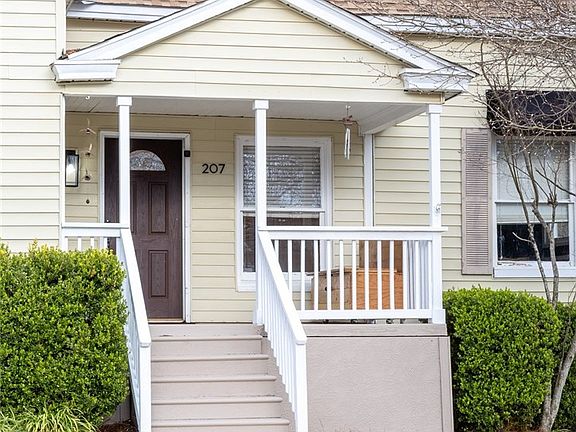 2nd image of 207 N 12th St