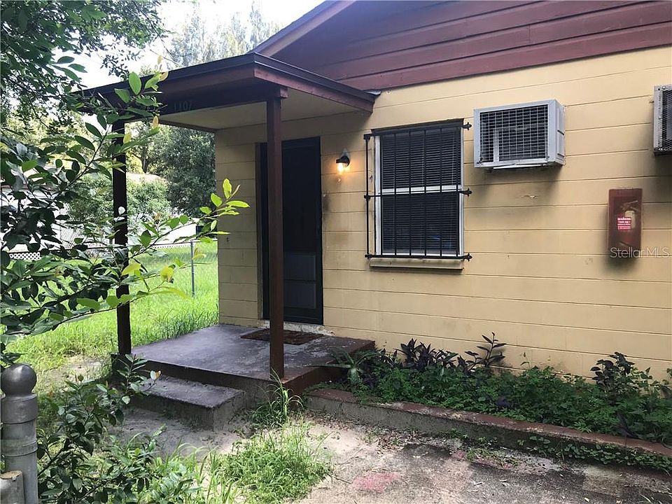 1st image of 1107 E Lotus Ave
