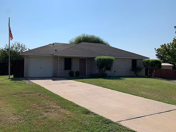 2nd image of 1103 Ashwood Ct