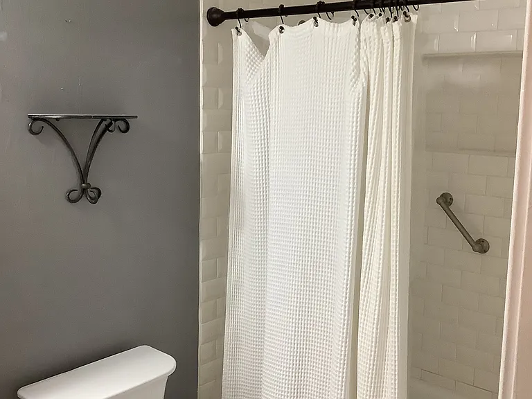 17431 Ambaum Blvd S #0 — Photo 21