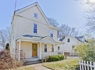 62 Brown Ave, Holyoke, MA 01040