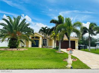 1827 NW 6th Pl, Cape Coral, FL 33993