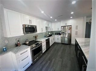 20844 Del Luna Dr, Boca Raton, FL 33433