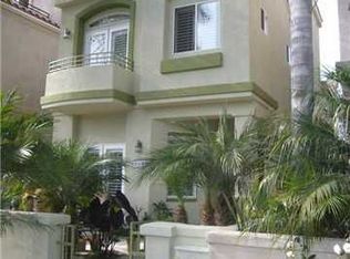 215 Baltimore Ave, Huntington Beach, CA 92648